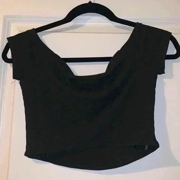 Privacy Please xREVOLVE Macy Crop Top Black Sz XS - Picture 6 of 8